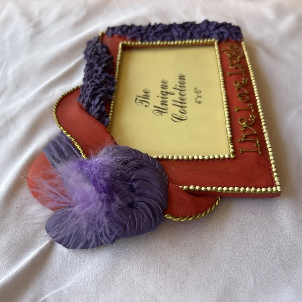 Red Hat Ladies Picture Frame The Unique Collection 4